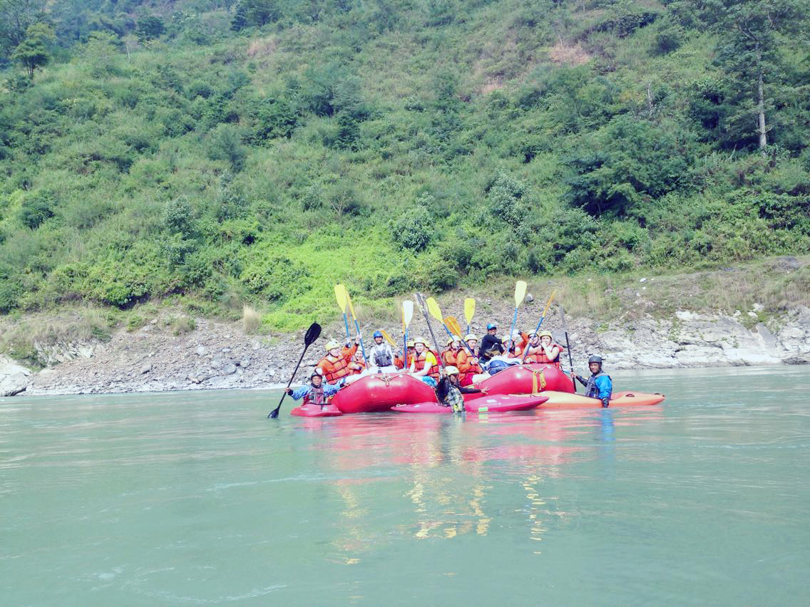 https://adventureraftingnepal.com/storage/108/19495971_1482953255112737_335265490_o.jpg